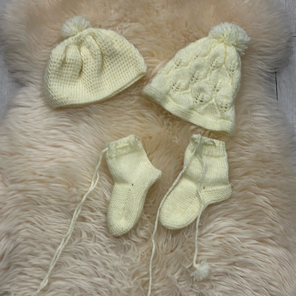 Handmade Crochet Baby Bonnets and Booties in Light Yellow NWOT